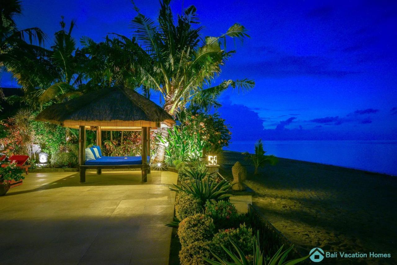 Villa Kamboja - Intimate Luxury Lovina Beach Villa 반자르 외부 사진