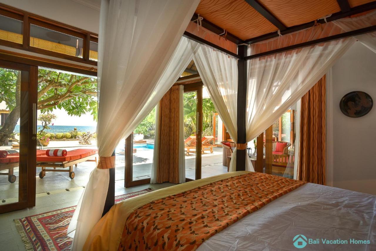 Villa Kamboja - Intimate Luxury Lovina Beach Villa 반자르 외부 사진